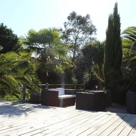House Mais 6 Pieces Oleron 10 Couchages Pierre D'oleron *