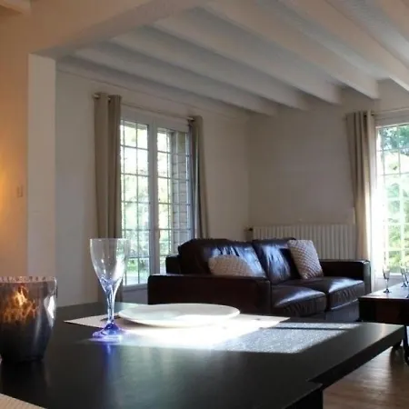 House Mais 6 Pieces Oleron 10 Couchages Pierre D'oleron